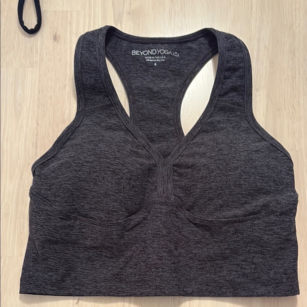 Beyond Yoga Women's Gray Sports Bra